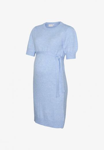 Вязаное платье