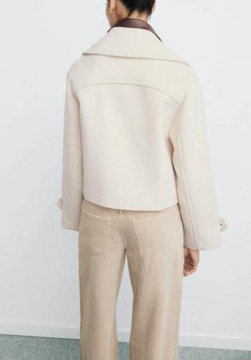 Короткий блейзер