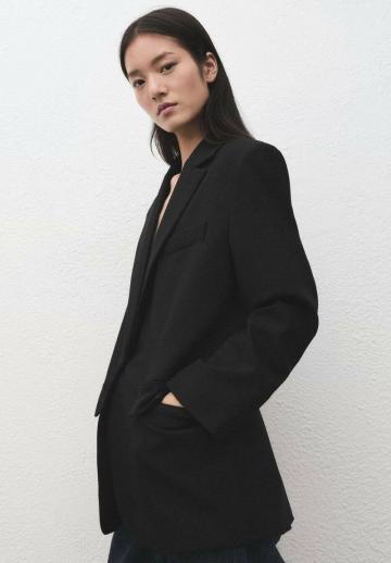 Короткое пальто