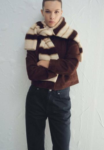 Клешеные джинсы