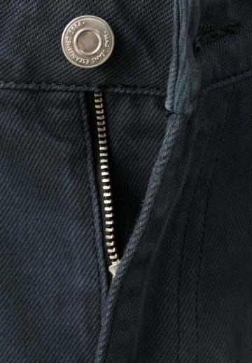 Клешеные джинсы