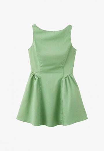 Короткое платье