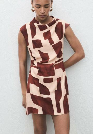 Короткое платье
