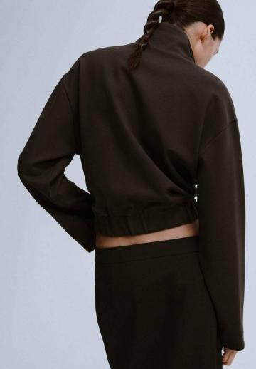 Спортивная куртка