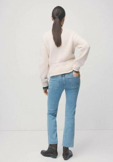 Клешеные брюки