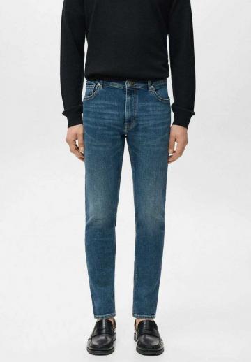 Узкие джинсы