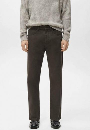 Прямые джинсы