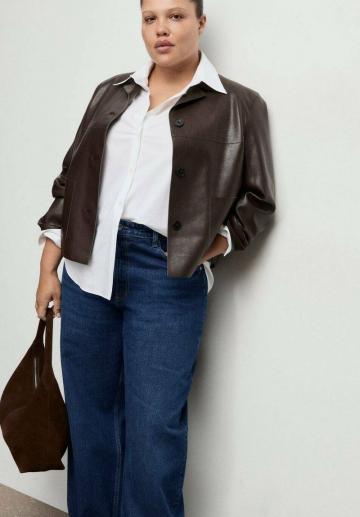 Прямые джинсы