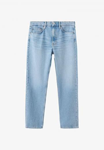 Прямые джинсы