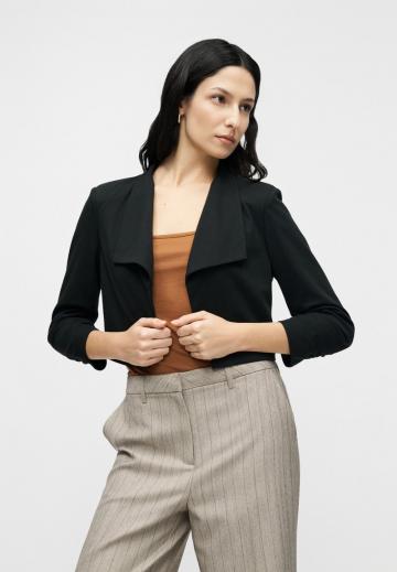 Короткий блейзер