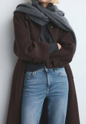 Узкие джинсы