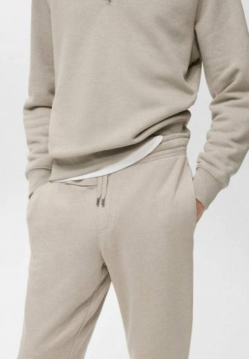 Спортивные штаны