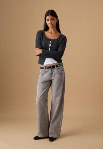 Вязаная кофта