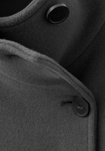 Шерстяное пальто