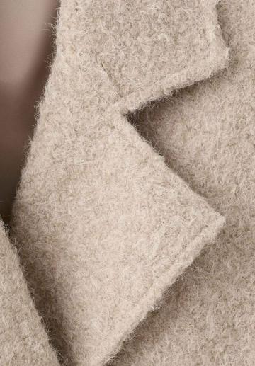 Шерстяное пальто