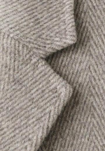 Шерстяное пальто