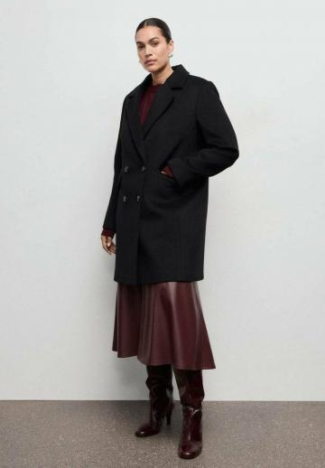 Шерстяное пальто