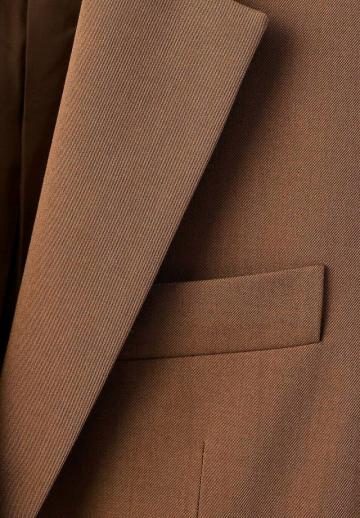 Короткое пальто