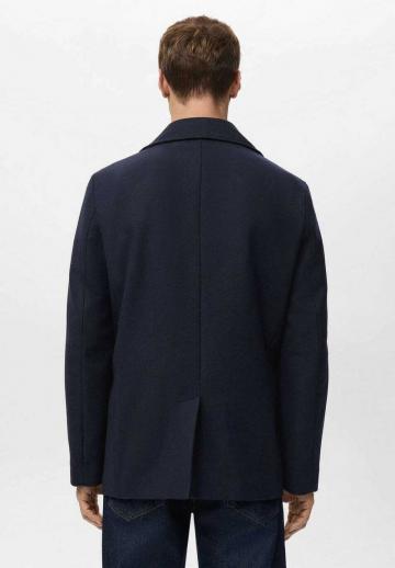 Короткое пальто