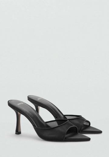 Босоножки на каблуке