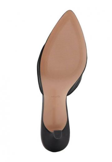 Босоножки на каблуке