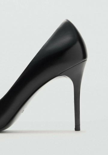 Туфли на высоком каблуке