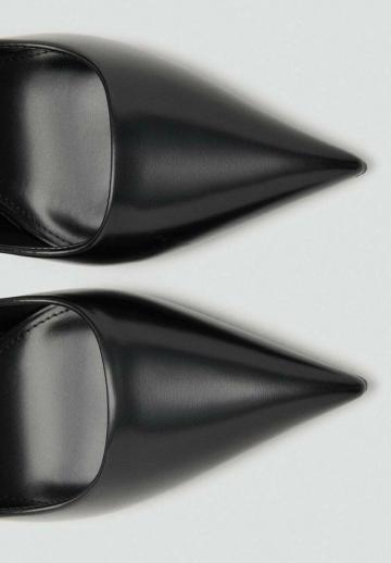 Туфли на высоком каблуке