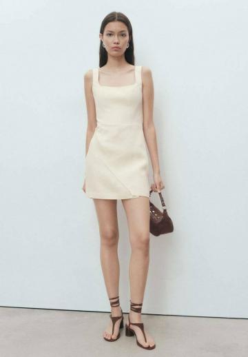 Короткое платье