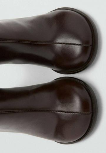 Высокие сапоги