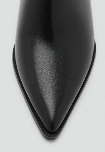 Полусапожки на высоком каблуке