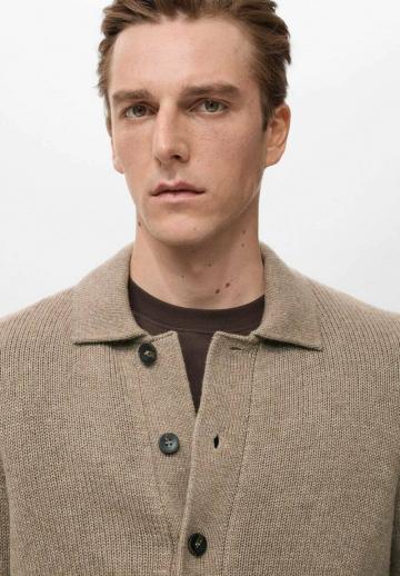 Вязаная кофта