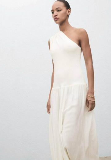 Вязаное платье