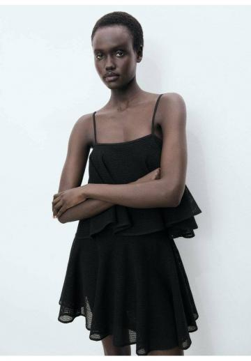 Вязаное платье