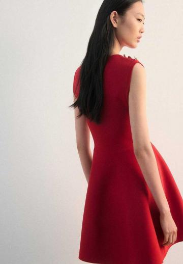 Вязаное платье