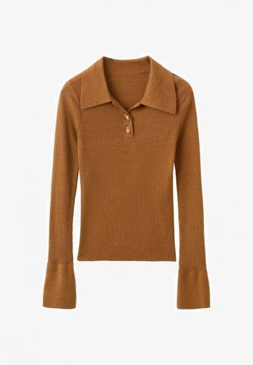 Пуловер с вырезом V