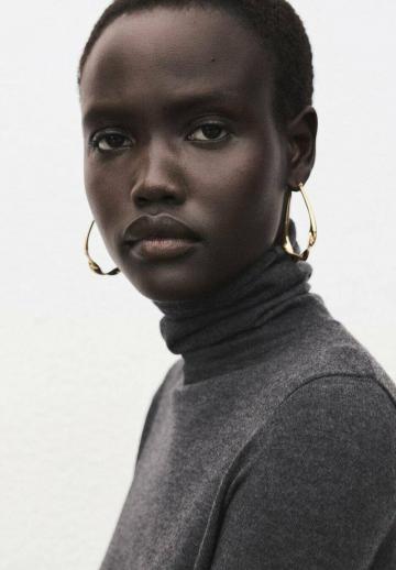 Длинный пуловер