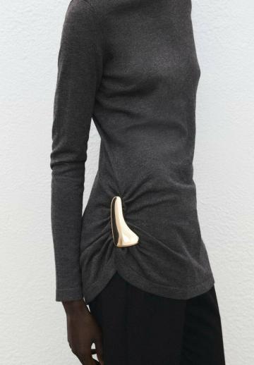 Длинный пуловер