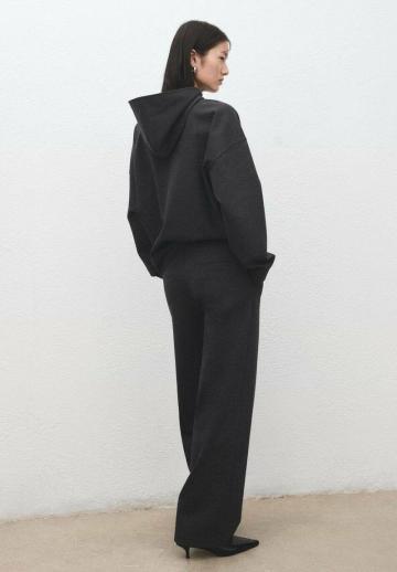 Пуловер с капюшоном