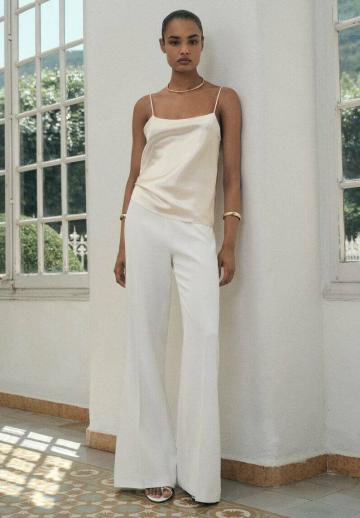 Топ на бретельках