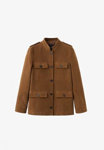 Блейзер с накладными карманами