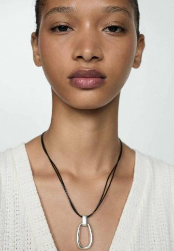 Длинный жилет