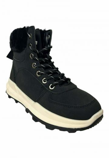 Сапожки на танкетке