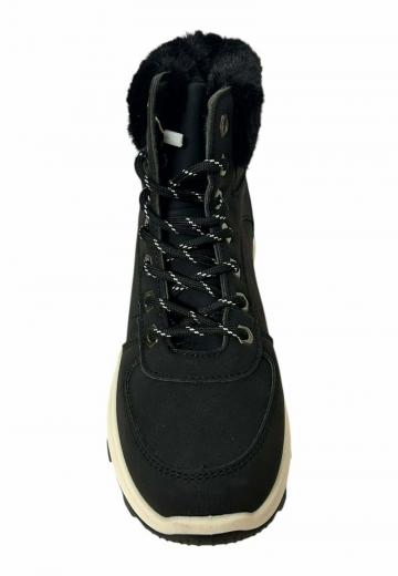 Сапожки на танкетке