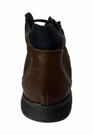 Ботинки на шнуровке