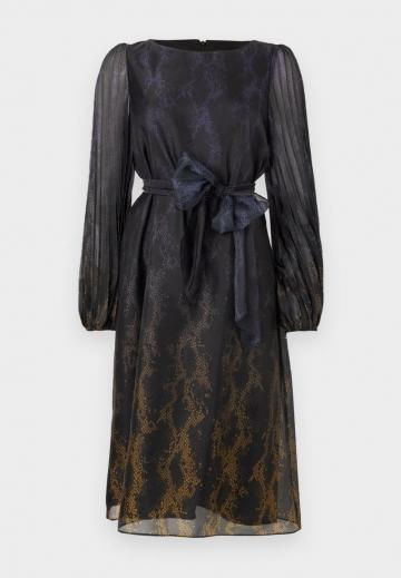 Коктейльное платье