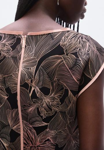 Платье футляр