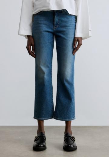 Короткие джинсы