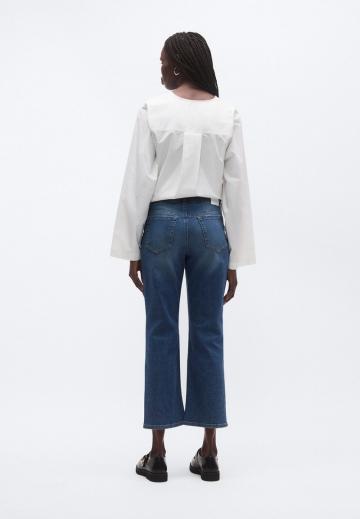 Короткие джинсы