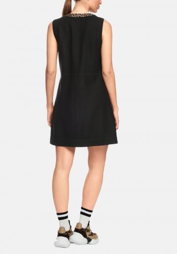 Короткое платье