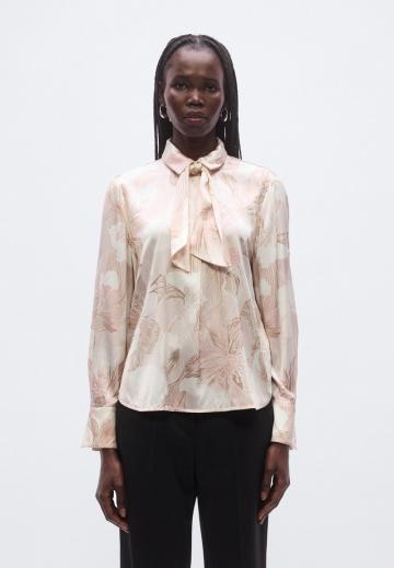 Шелковая блузка